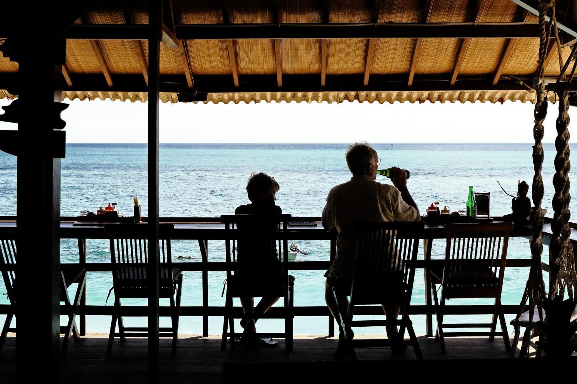 Bale Bingin Beachfront Stay 乌鲁瓦图 外观 照片