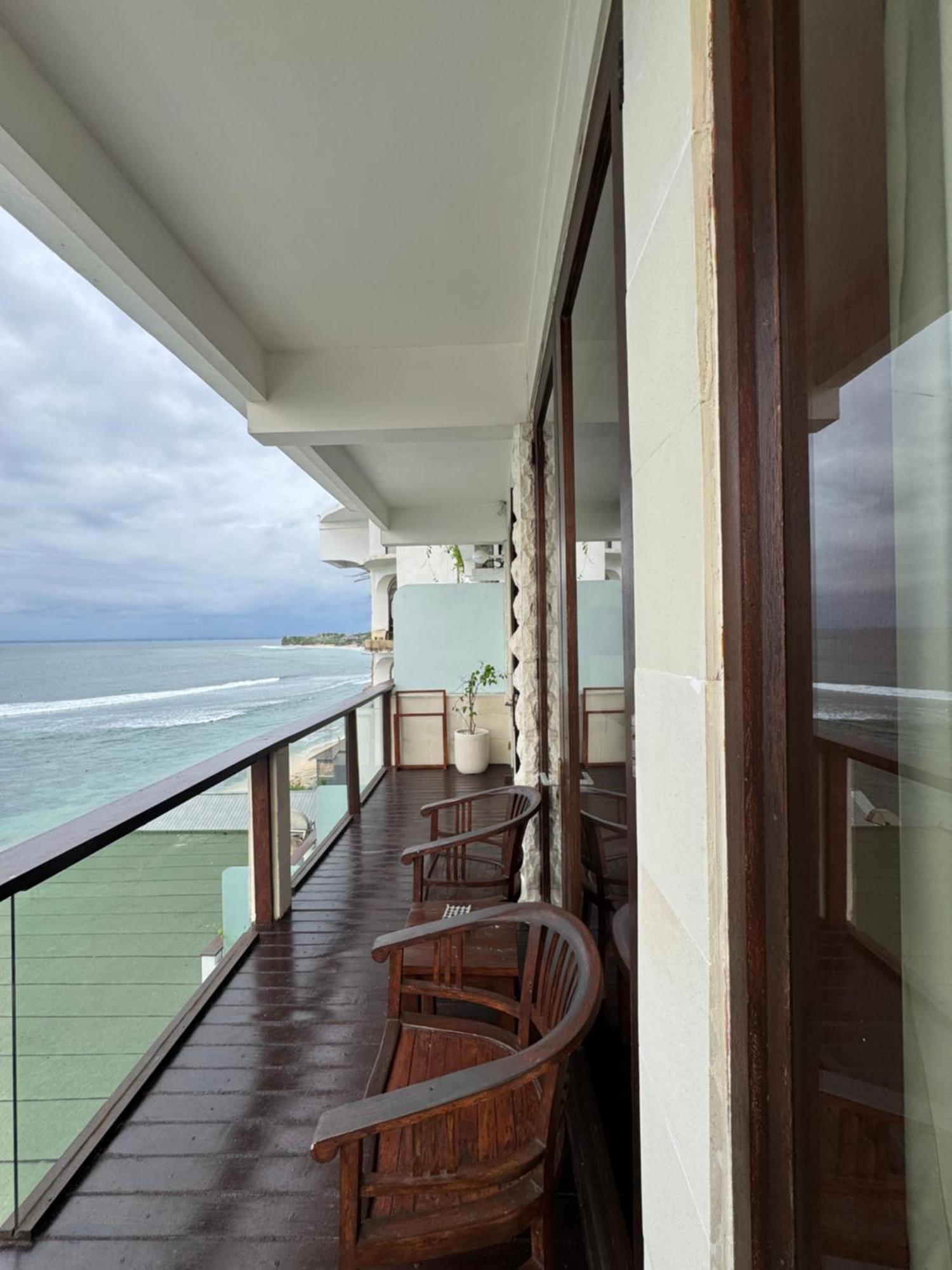 Bale Bingin Beachfront Stay 乌鲁瓦图 客房 照片