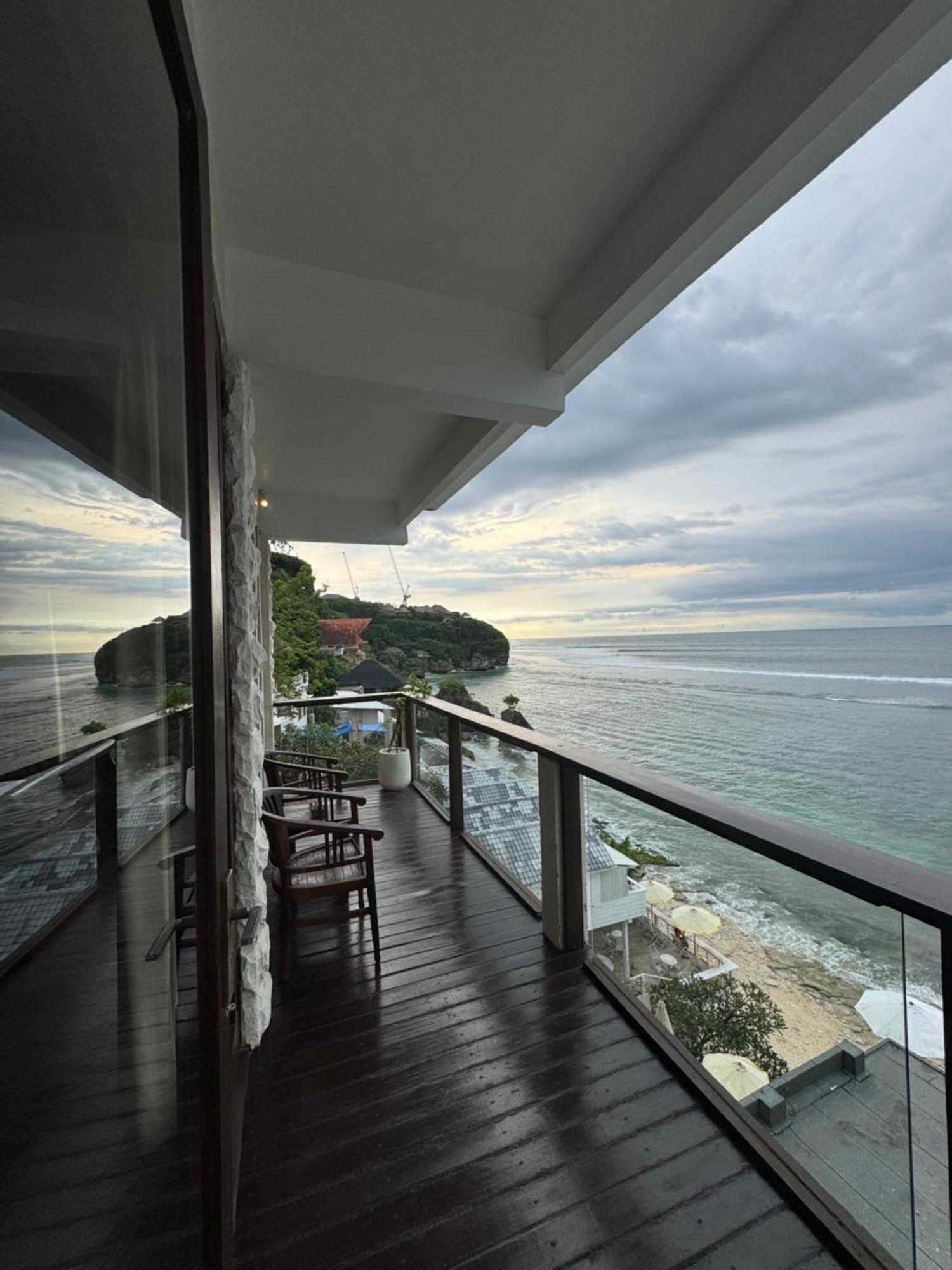 Bale Bingin Beachfront Stay 乌鲁瓦图 客房 照片